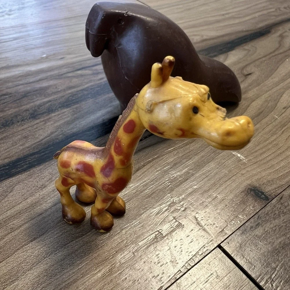 Playmobil Junior Character Figures Giraffe Elephant‎ Opposable Horse Manatee